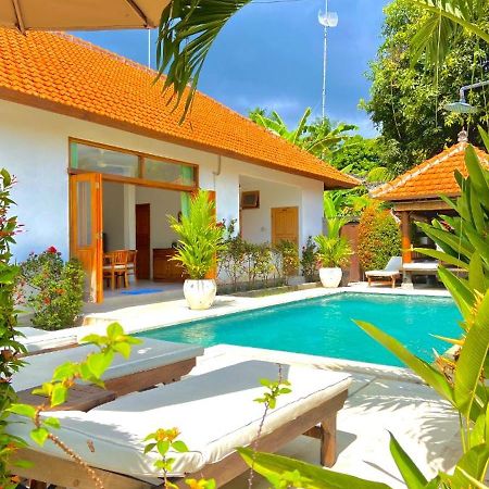 Villa Seruni Lovina Экстерьер фото