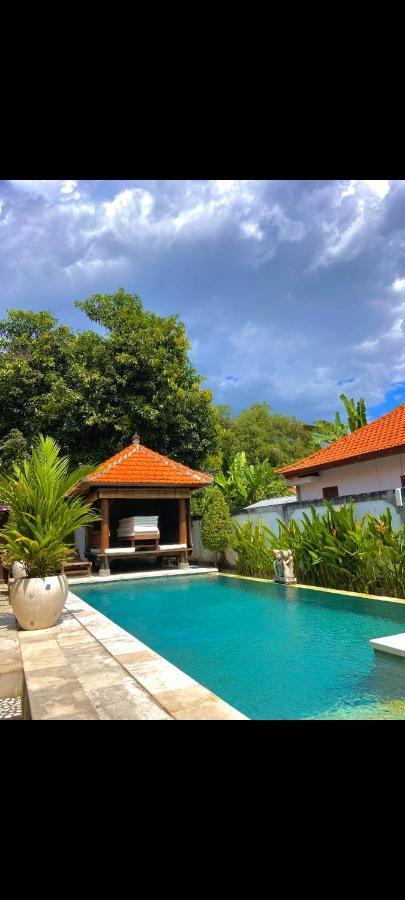 Villa Seruni Lovina Экстерьер фото