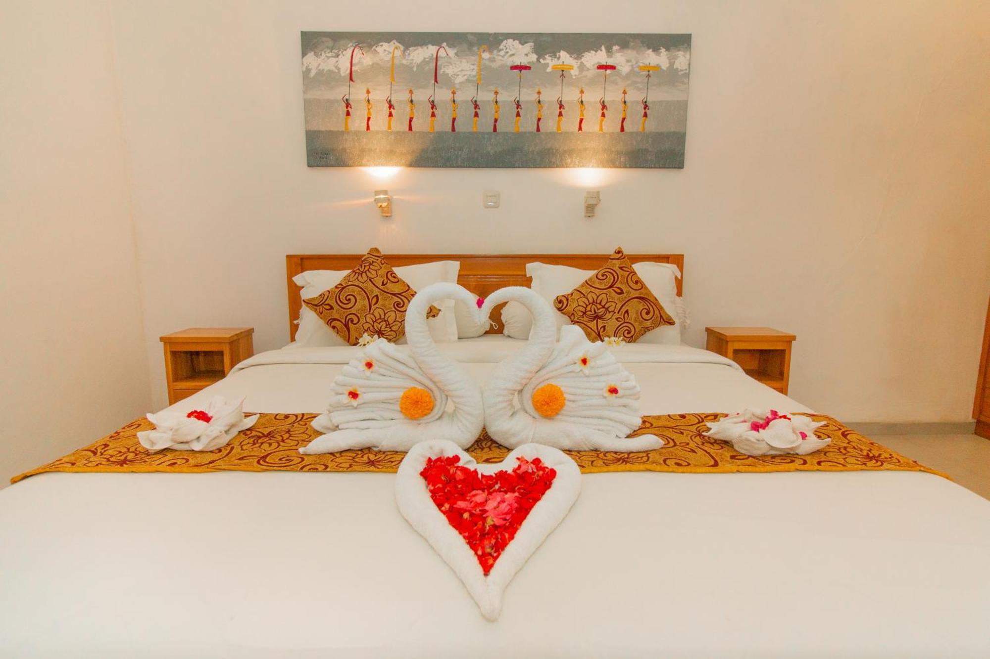 Villa Seruni Lovina Экстерьер фото
