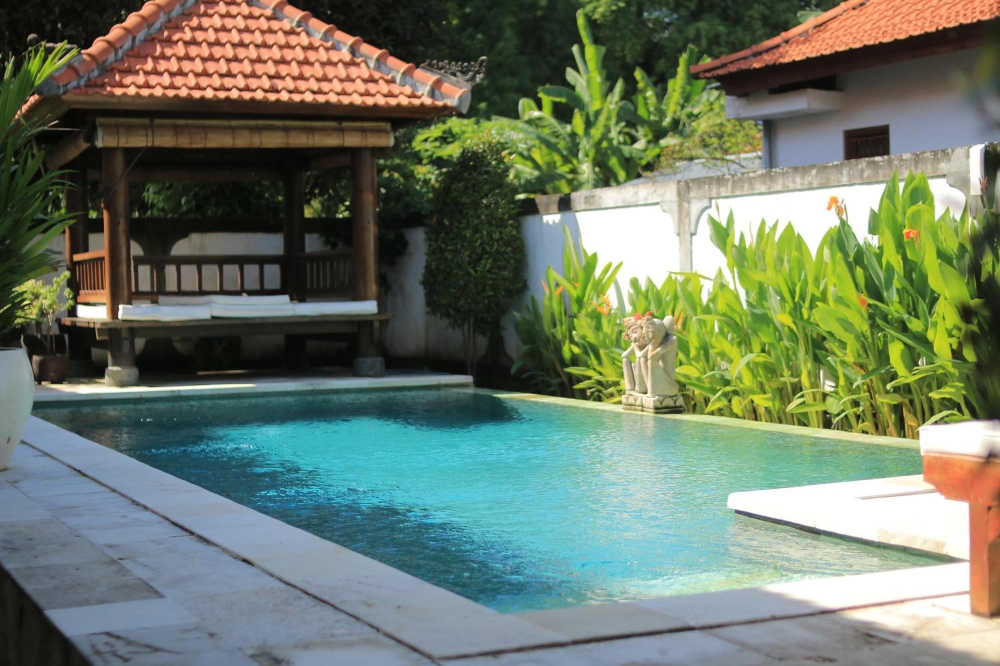 Villa Seruni Lovina Экстерьер фото