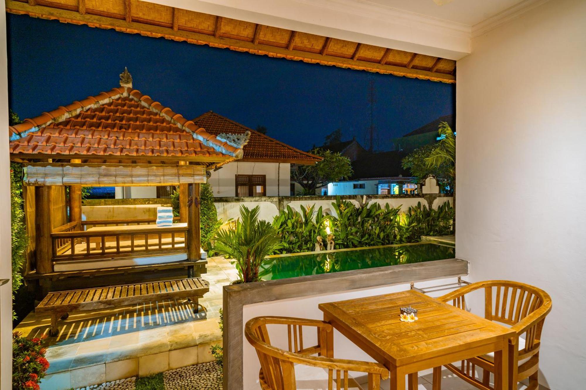 Villa Seruni Lovina Экстерьер фото